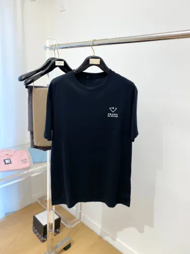 Prada T-Shirts 014