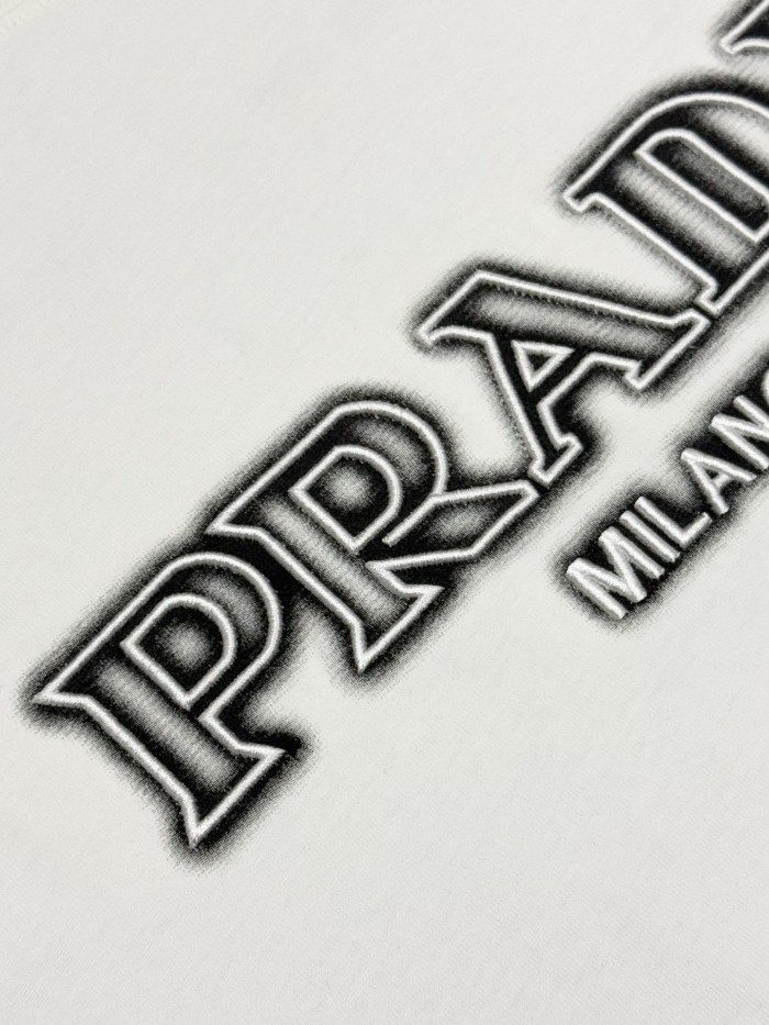 Prada T-Shirts 005