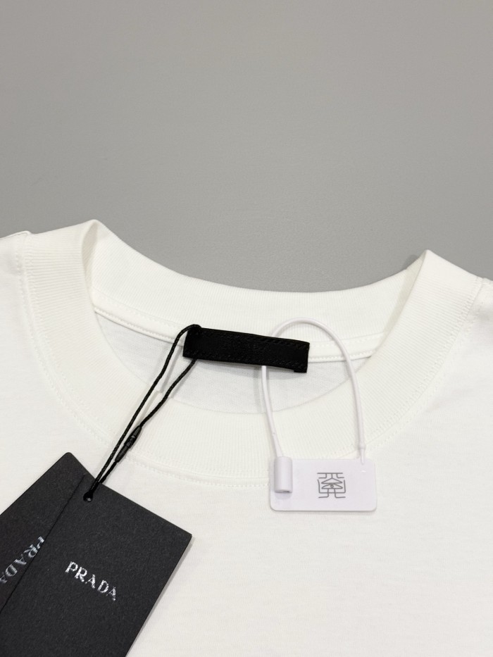 Prada T-Shirts 005