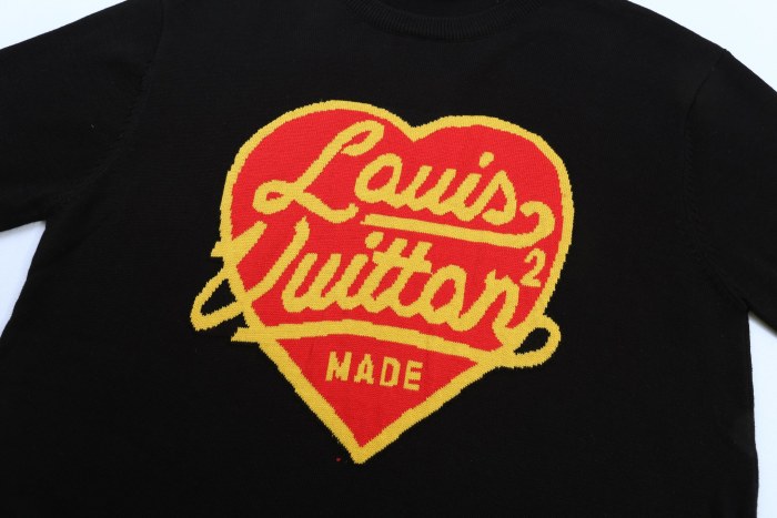 LV T-Shirts 041