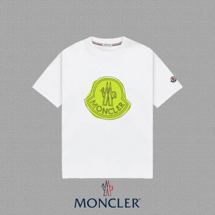 Moncler T-Shirts 007