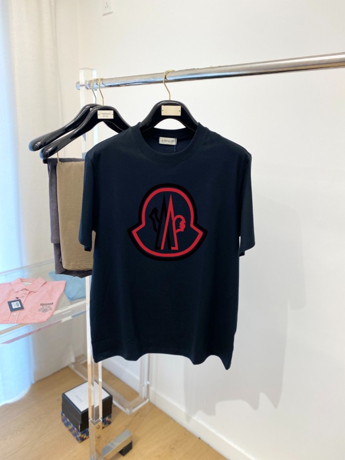 Moncler T-Shirts 018