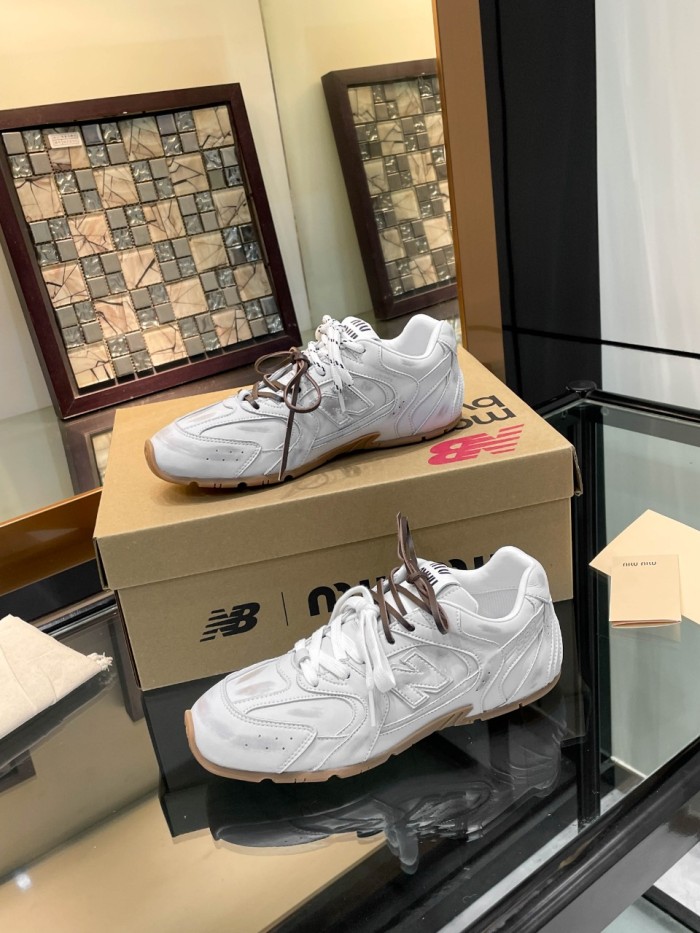 MiuMiu x New Balance 008 Casual shoes HL082