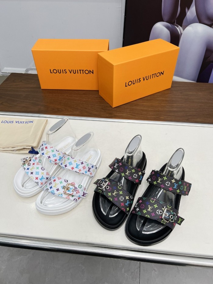 LV Shoes 025 XM091