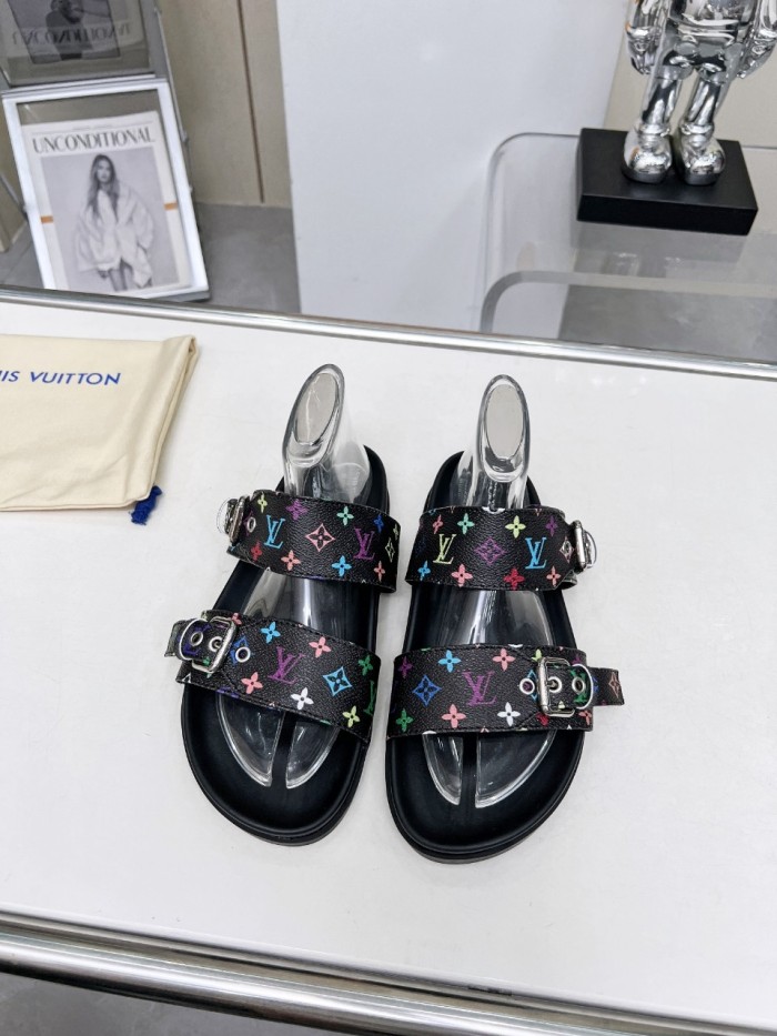 LV Shoes 024 XM091