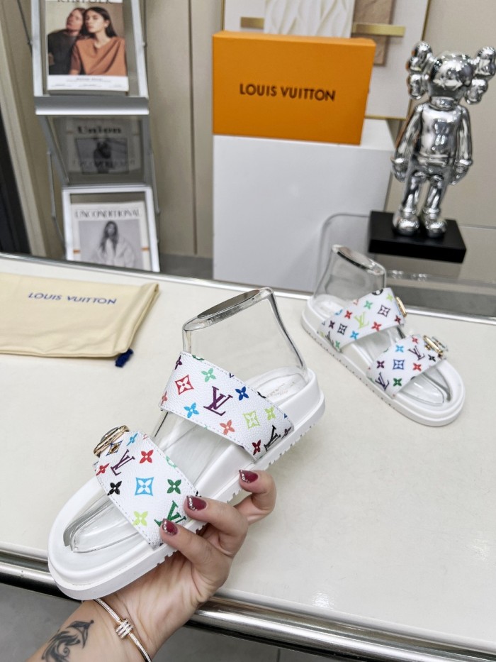 LV Shoes 024 XM091
