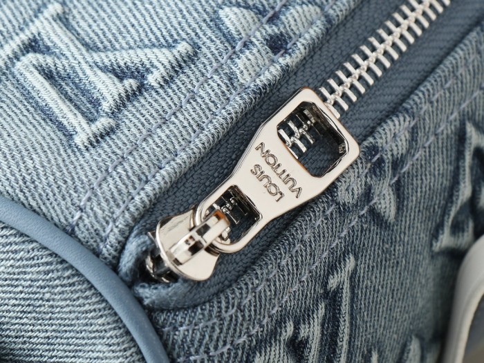 LV Keepall Bandoulière 25 Bag M22762 KA012 25cm
