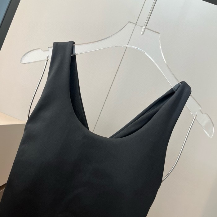 Dior Swimsuit 004