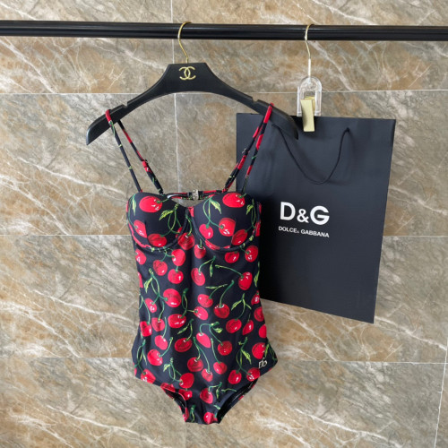 D&G Swimsuit 004