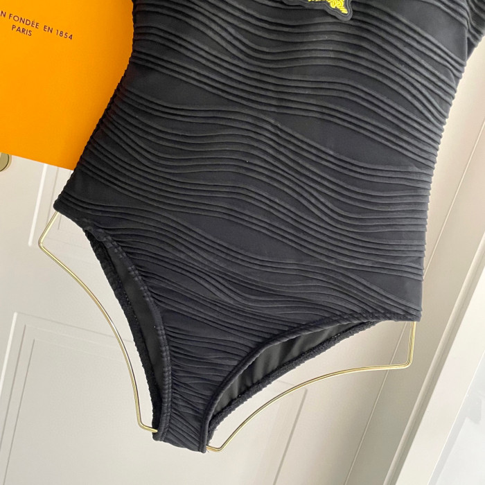 LV Swimsuit 004