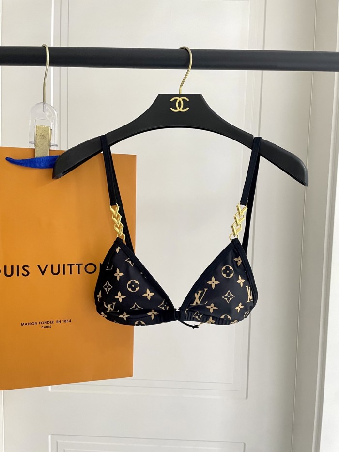 LV Swimsuit 001