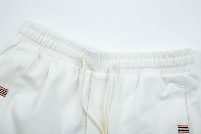 Burberry Shorts 014