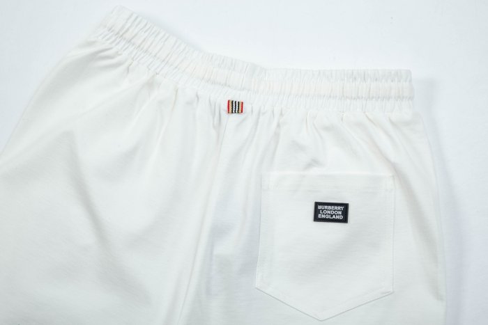 Burberry Shorts 014