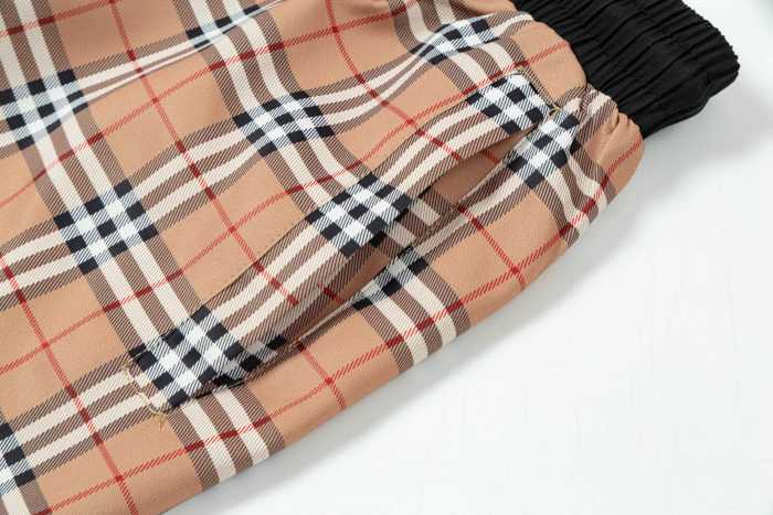 Burberry Shorts 017