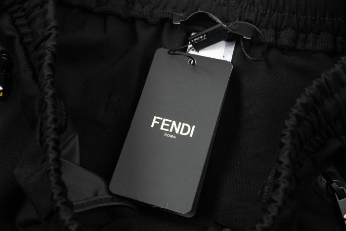 Fendi Shorts 003