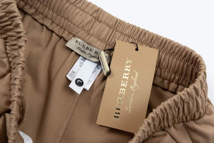 Burberry Shorts 015