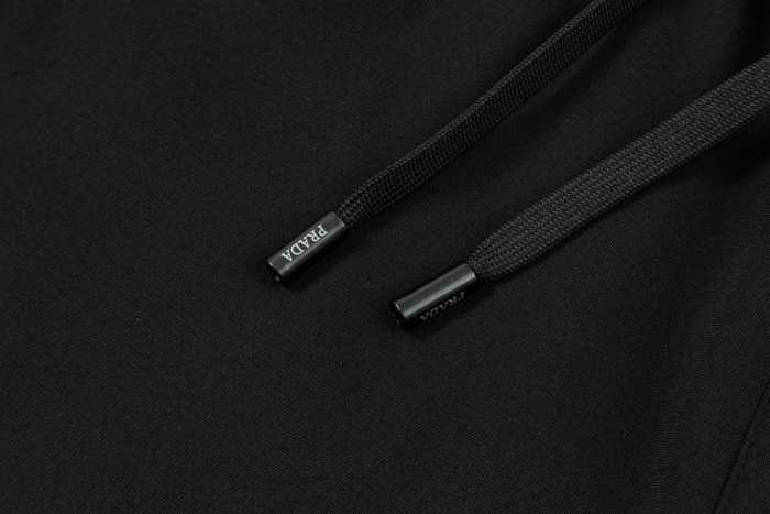 Prada Shorts 003