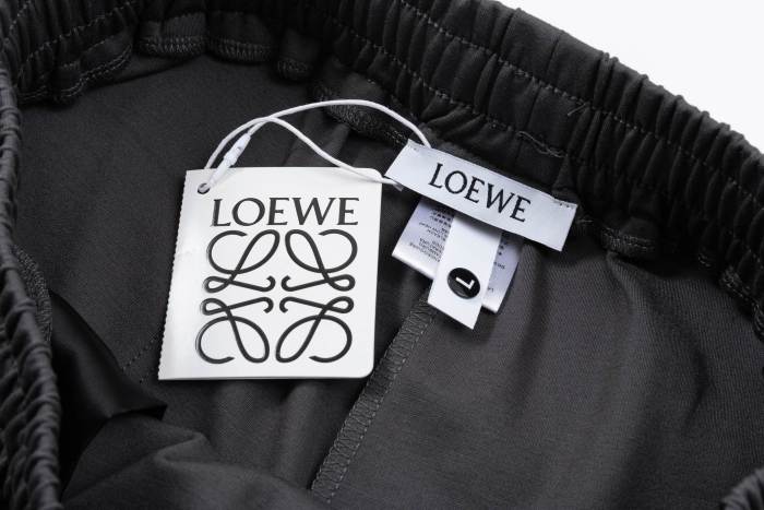 Loewe Shorts 003