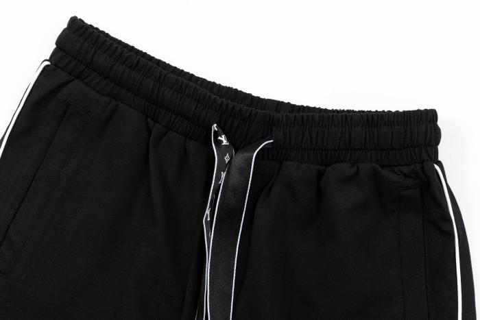 LV Shorts 013