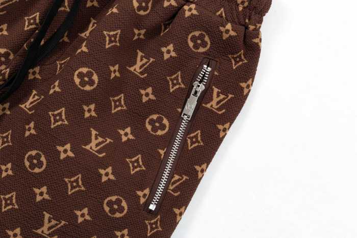 LV Shorts 011