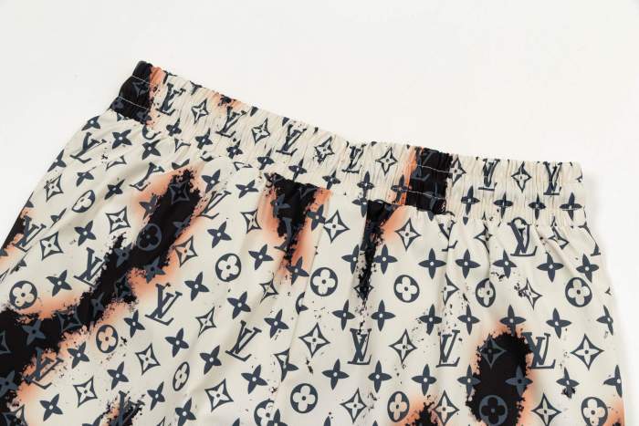 LV Shorts 001