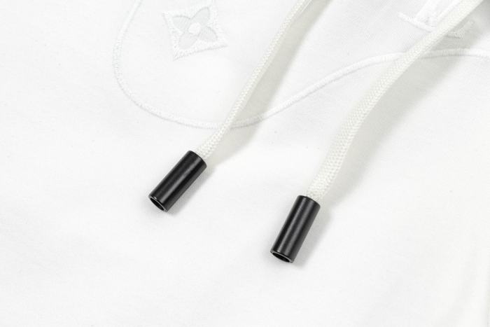 LV Shorts 009