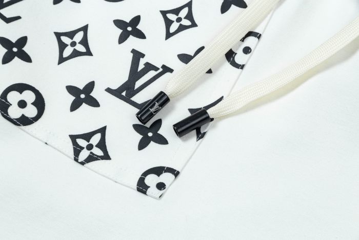 LV Shorts 016