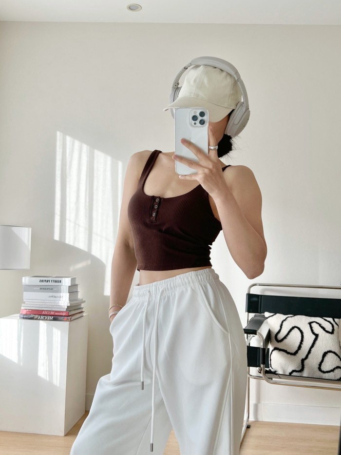 lululemon Yoga tops LW1EQCS