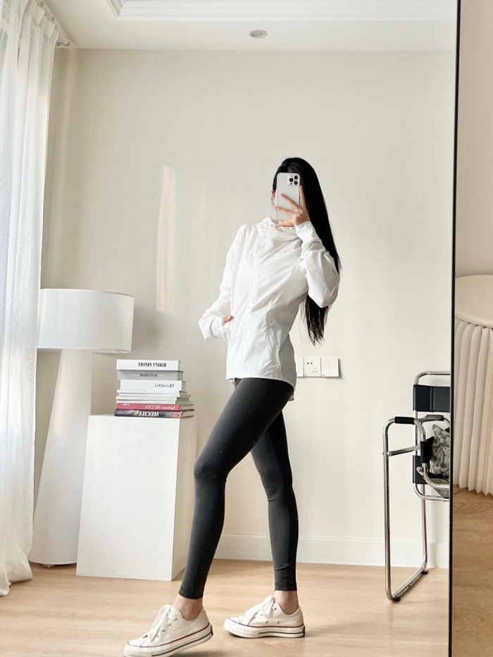lululemon Yoga tops jacket LW4BSRS