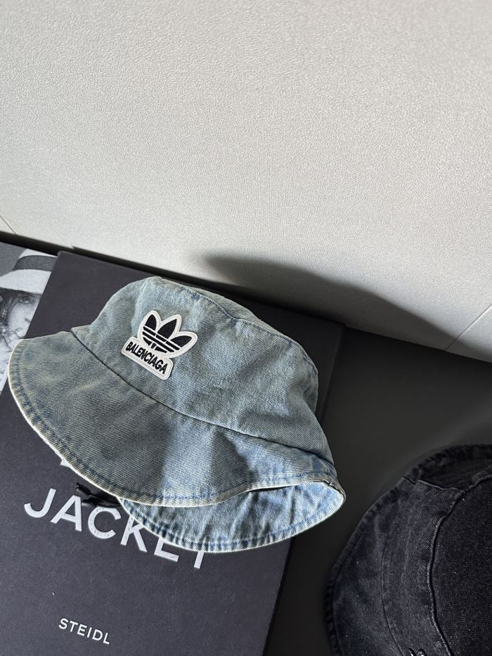 Balenciaga Hats & Caps