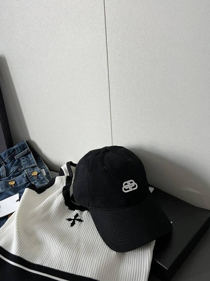 Balenciaga Hats & Caps