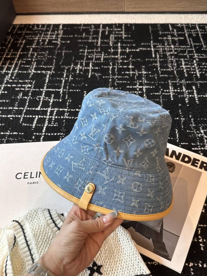 LV Hats & Caps