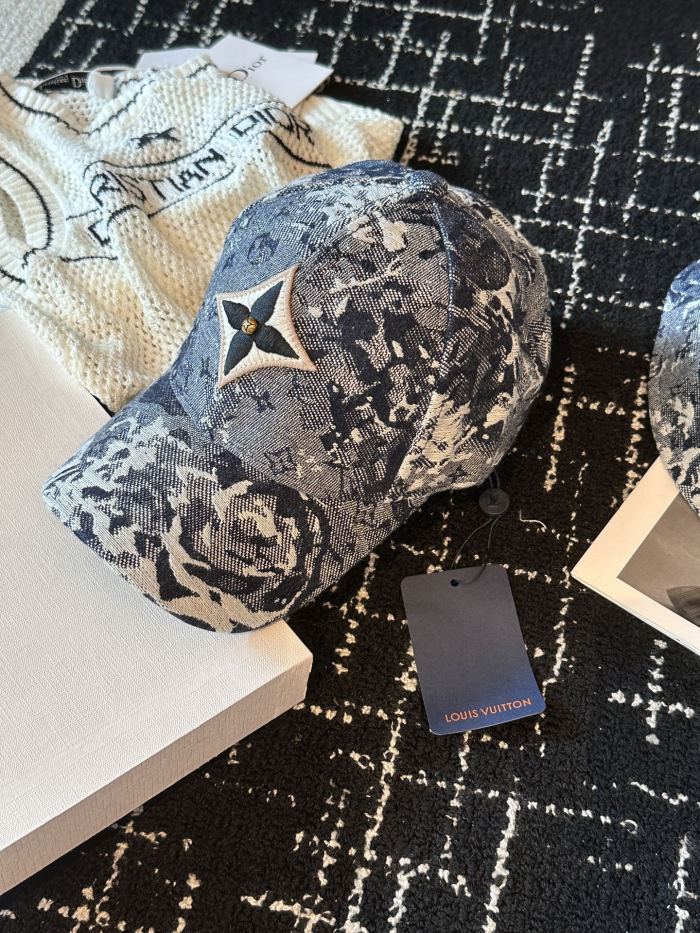 LV Hats & Caps