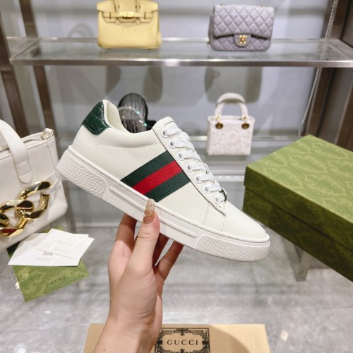 Gucci Casual shoes 039 XM052