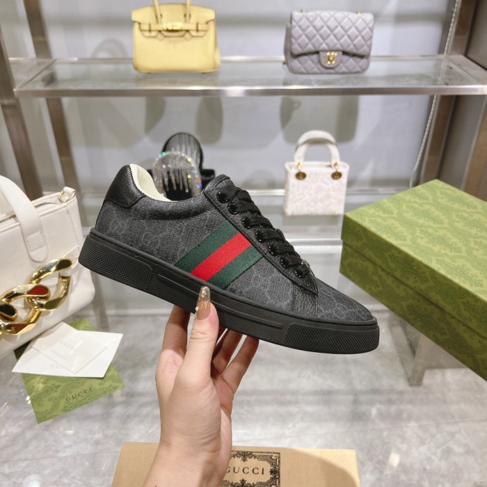 Gucci Casual shoes 039 XM052