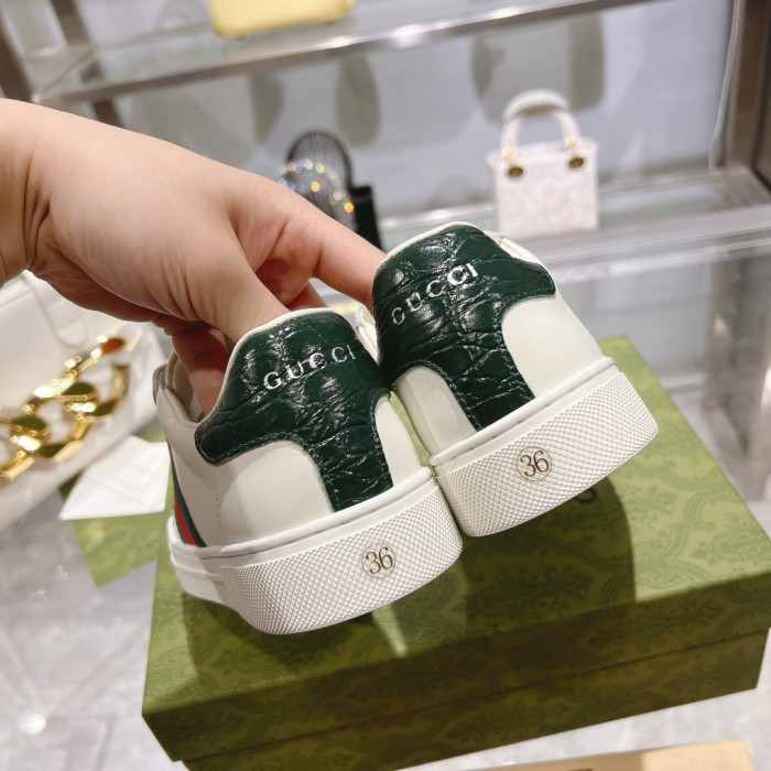 Gucci Casual shoes 039 XM052