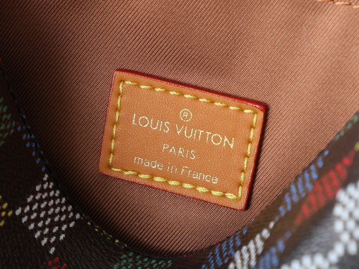LV Montsouris Bag M12694 XX041 20cm