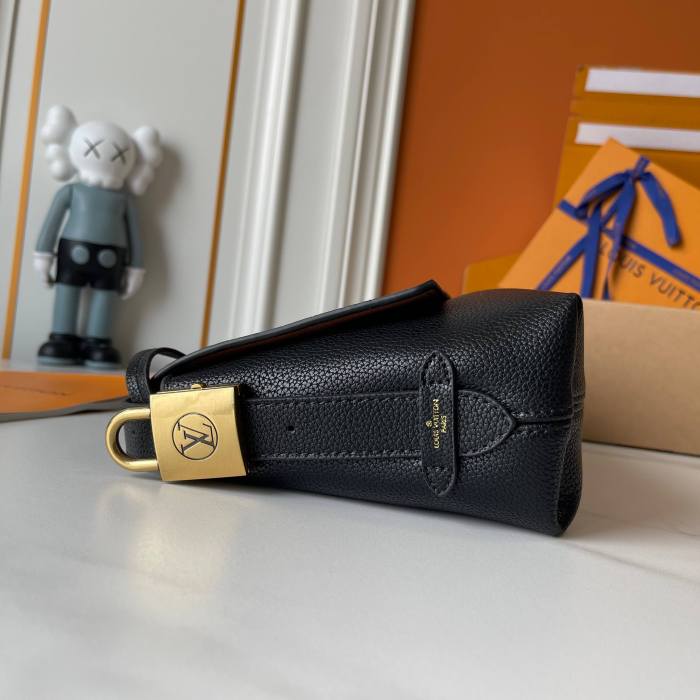 LV Low Key Messenger Bag M13151 XX031 30cm