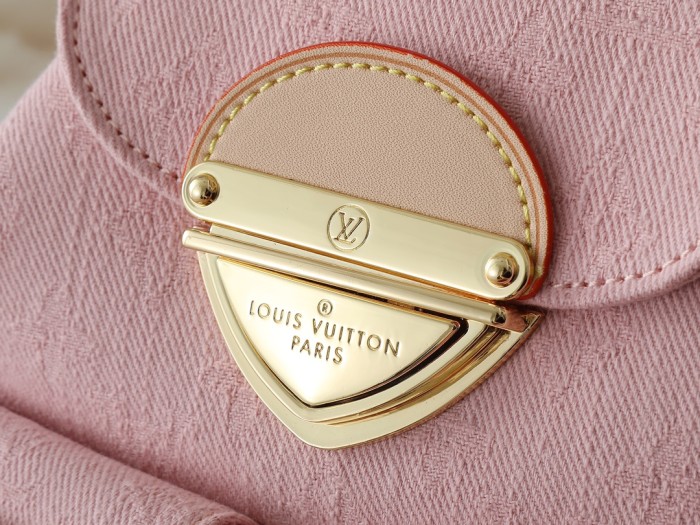 LV Venice Backpack M13031 XX041 24cm