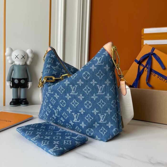 LV Coussin Hobo Bag M12068 XX061 38cm