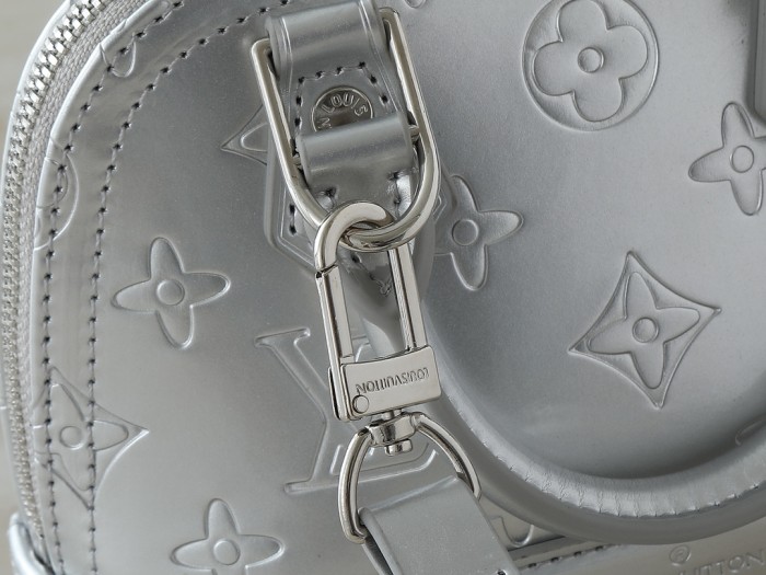 LV ALMA BB Bag M91606 XX031041 18-25cm