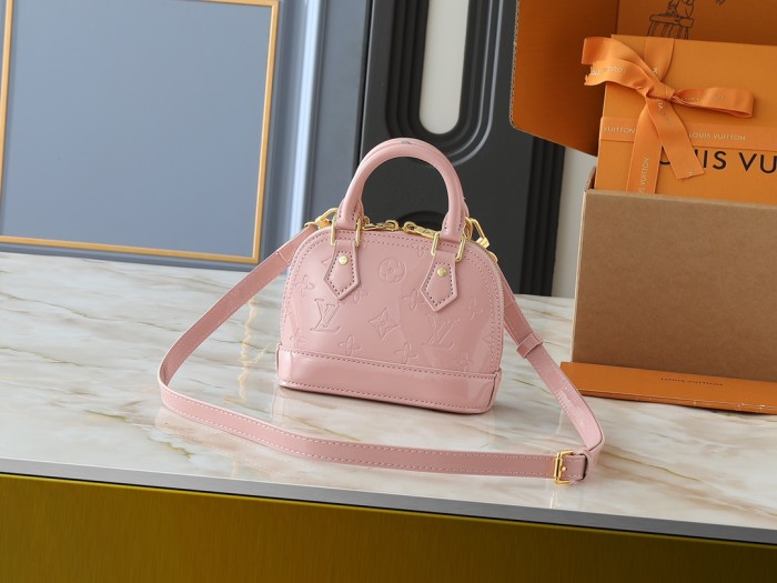 LV ALMA BB Bag M91606 XX031041 18-25cm