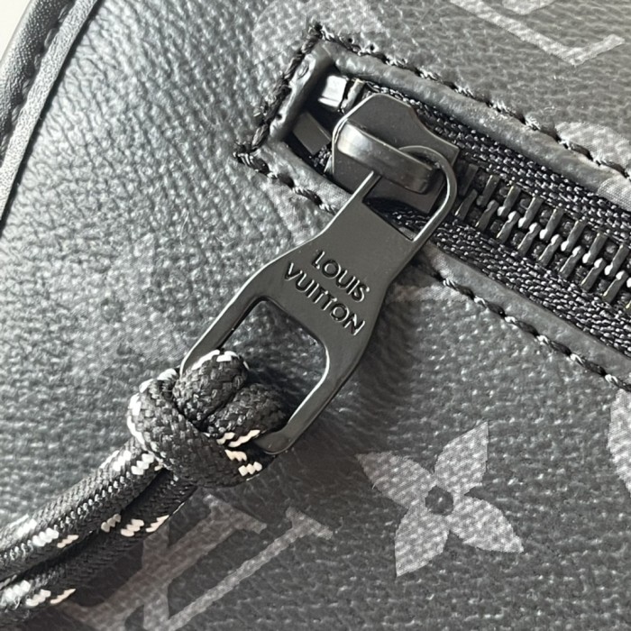 LV Pulse Bag M12681 XX041 26.5cm