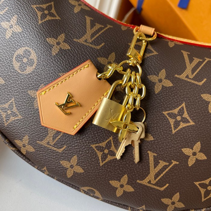 LV Looping Bag M12939 XX021 33cm