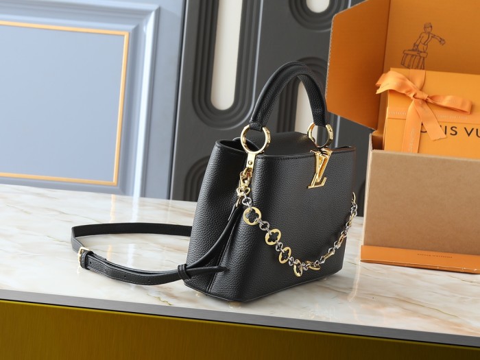 LV Capucines Bag M12935 XX071081091 21-31.5cm