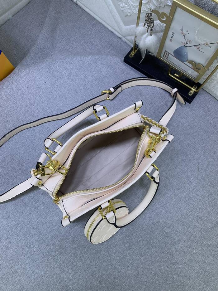 LV OnTheGo East West Bag M23640 XX041 25cm