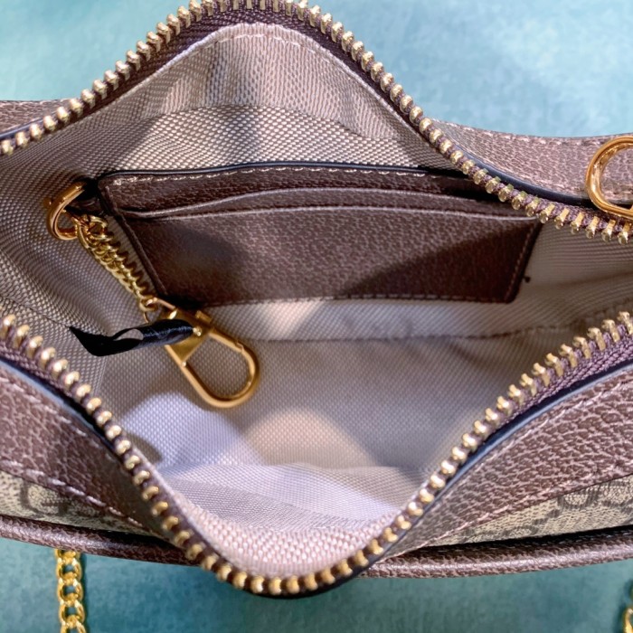 GUCCI772308HH081