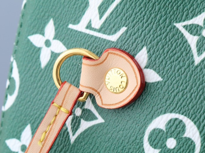 LV Neverfull Bag M40995 XX041 31cm