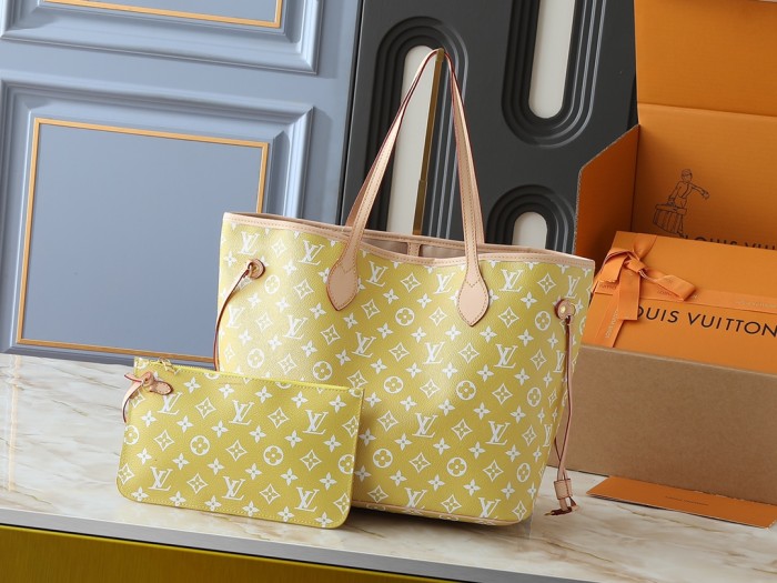 LV Neverfull Bag M40995 XX041 31cm