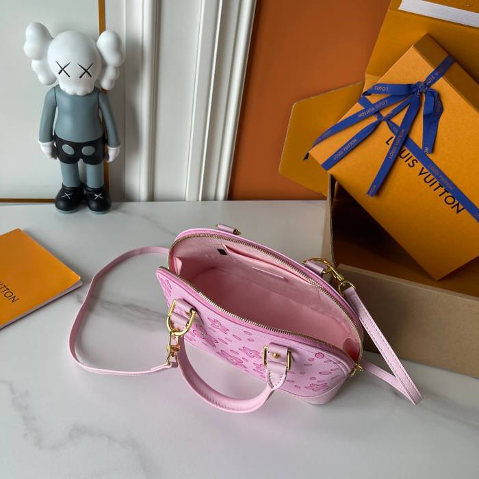LV Alma BB Bag M13104 XX051 18cm